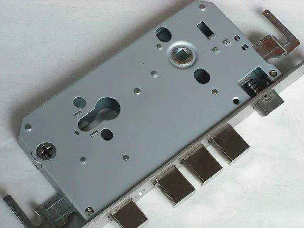 瓯海24小时上门开锁公司